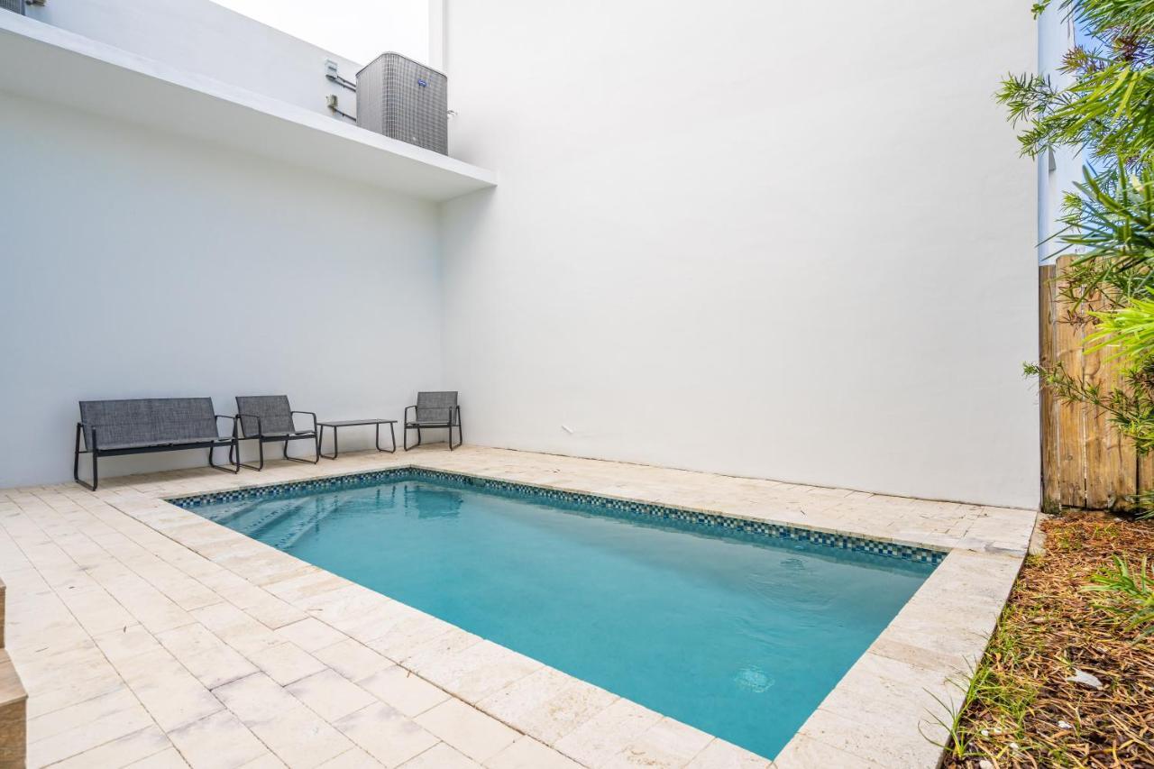 Casa Fico Bianco Modern Brickell Townhouse With Private Pool Villa Miami Bagian luar foto